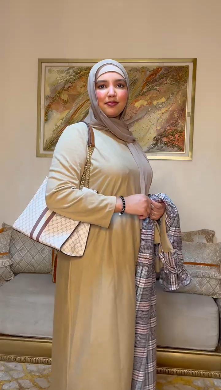 "Tenue automnale élégante"